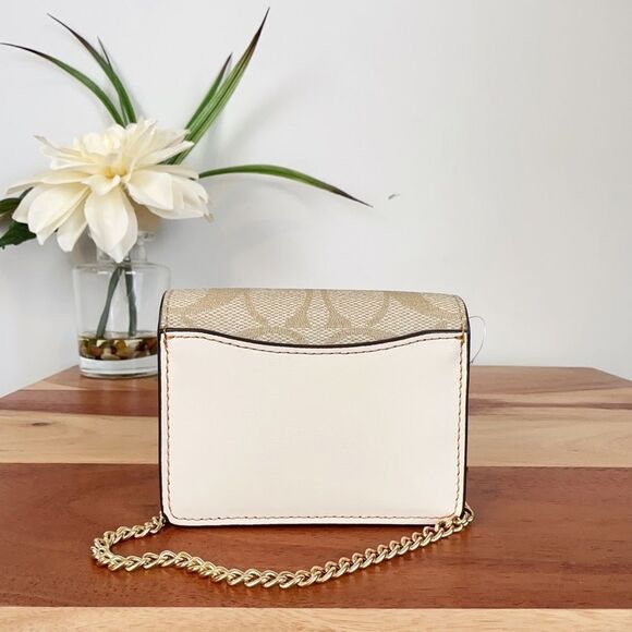 NWT Coach‎ Mini Wallet On A Chain In Signature Canvas With Floral Applique - Picture 3 of 8